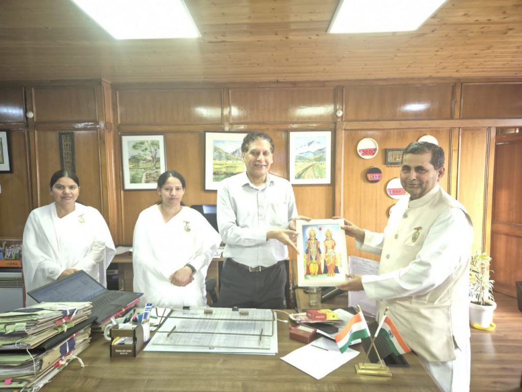 हिमाचल प्रदेश के राज्यपाल श्री शिव प्रताप शुक्ल जी से मुलाकात Meeting with Governor of Shimla